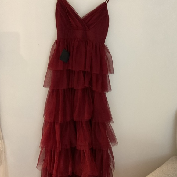 Lulus Rule The Runway Burgundy Tulle Surplice Tiered Maxi Dress Small NWT - Picture 6 of 15